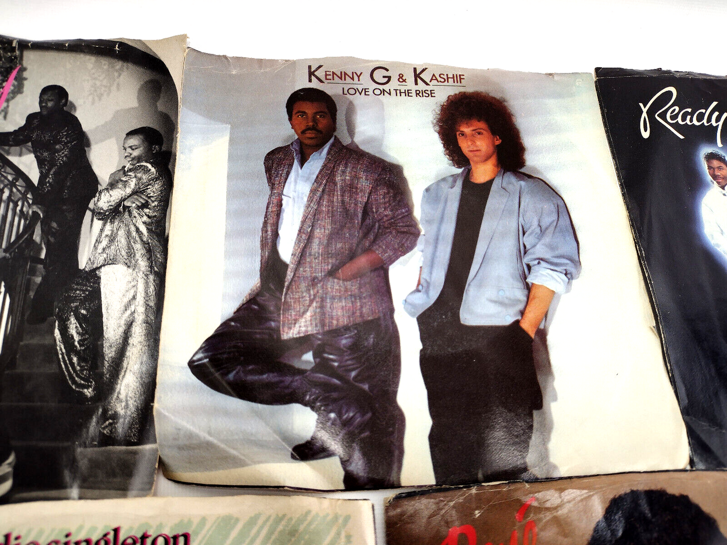 Lot of 5 - 1985 Picture Sleeves and 45 (7") Records - Soul, R&B, Pop