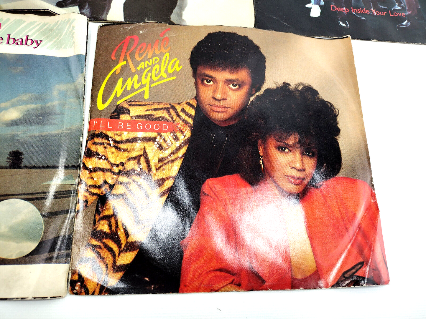Lot of 5 - 1985 Picture Sleeves and 45 (7") Records - Soul, R&B, Pop