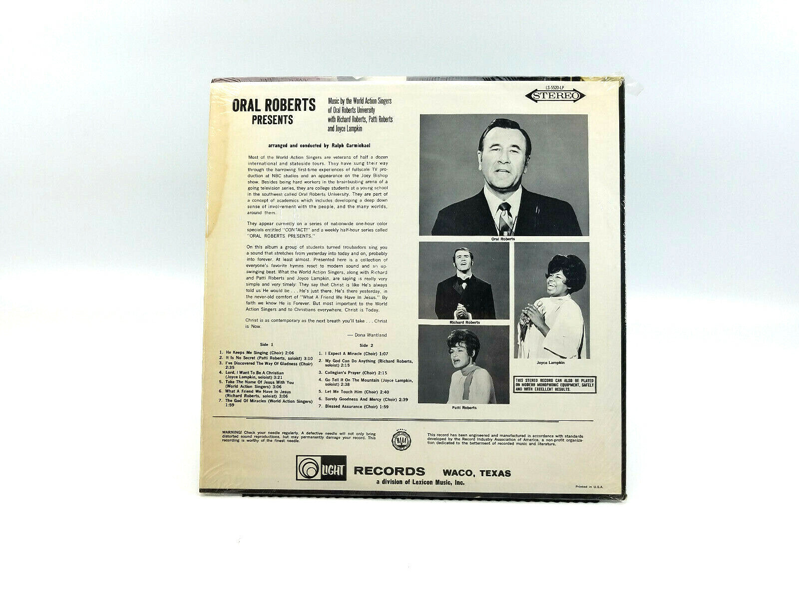 The World Action Singers with Richard Roberts LS-5520-LP - VG+
