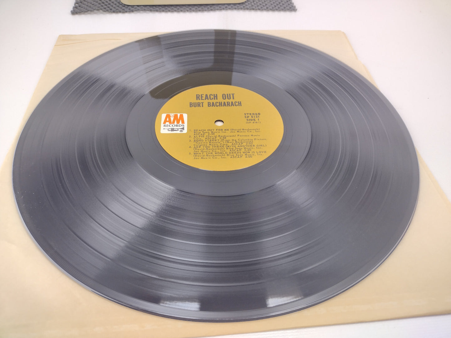 Burt Bacharach – Reach Out, Vinyl, LP