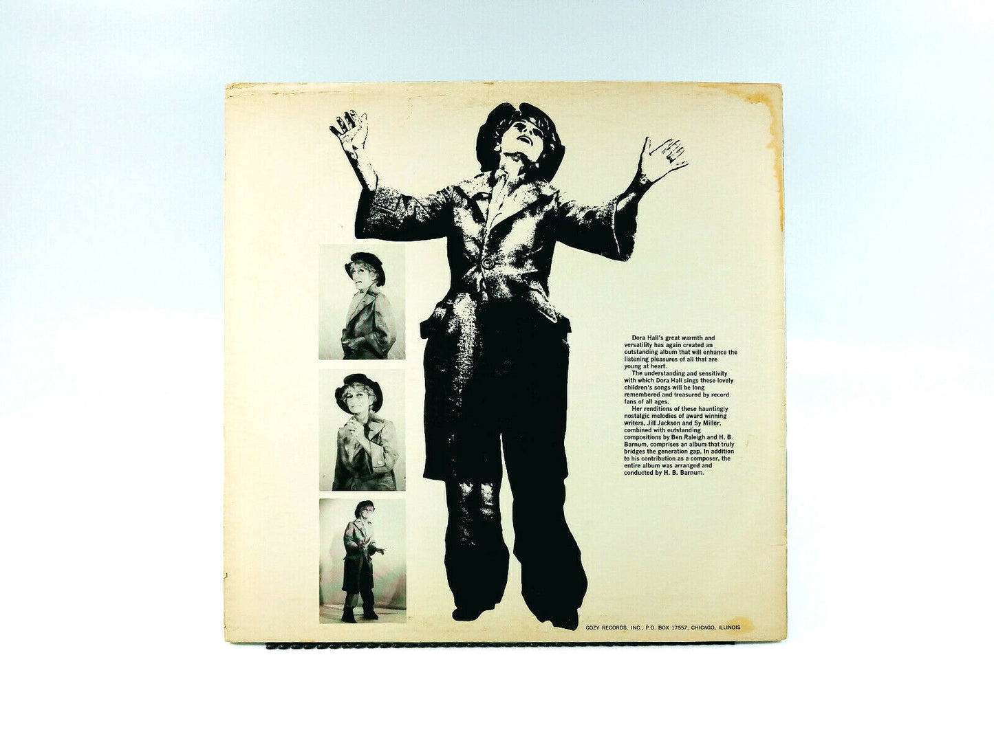 Dora Hall - Tramping (Travelin') Cozy Record Company – PL-1010 Vinyl, LP VG+