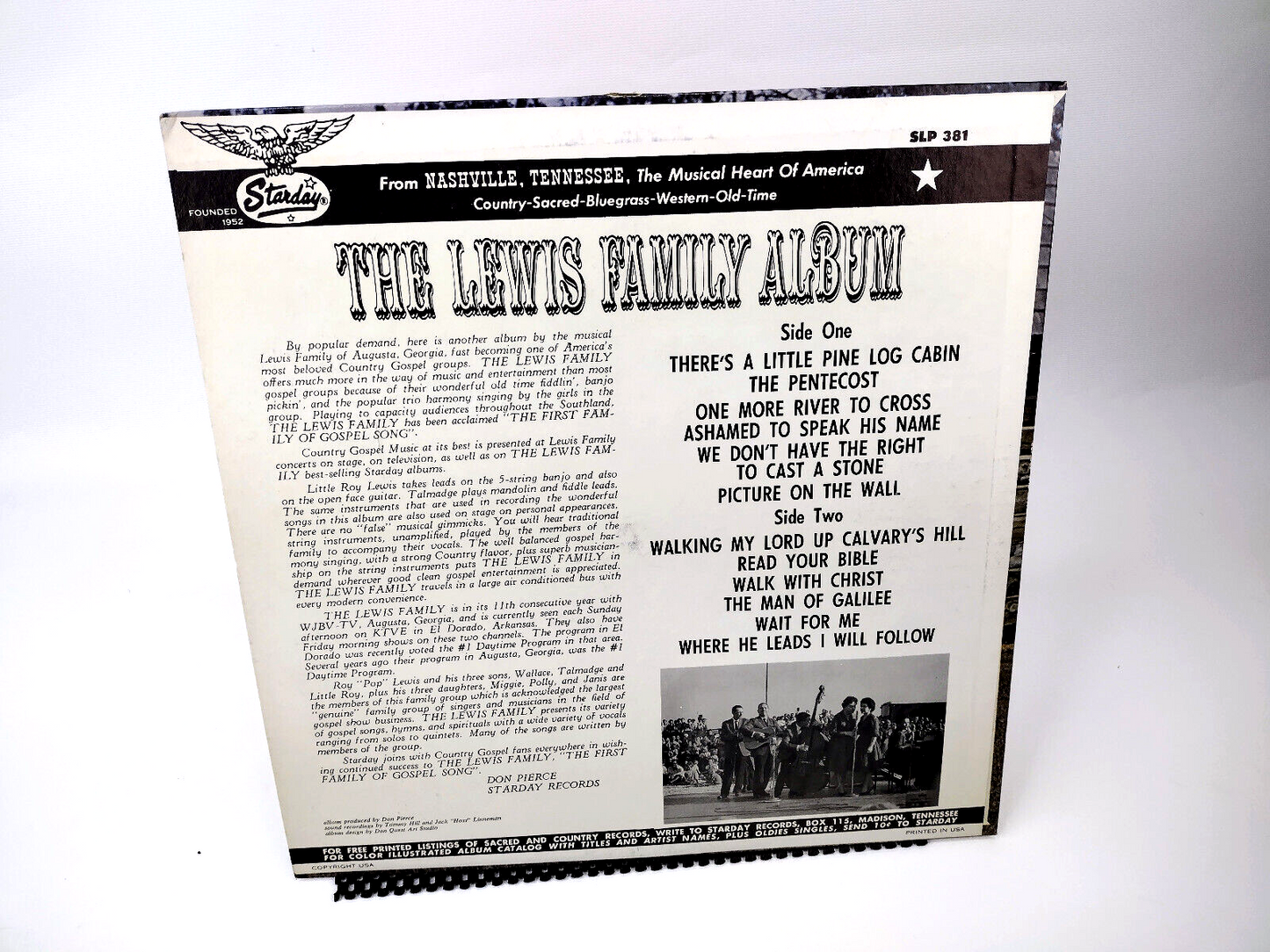 LOT OF 2 LEWIS FAMILY LPs - VG+/NM