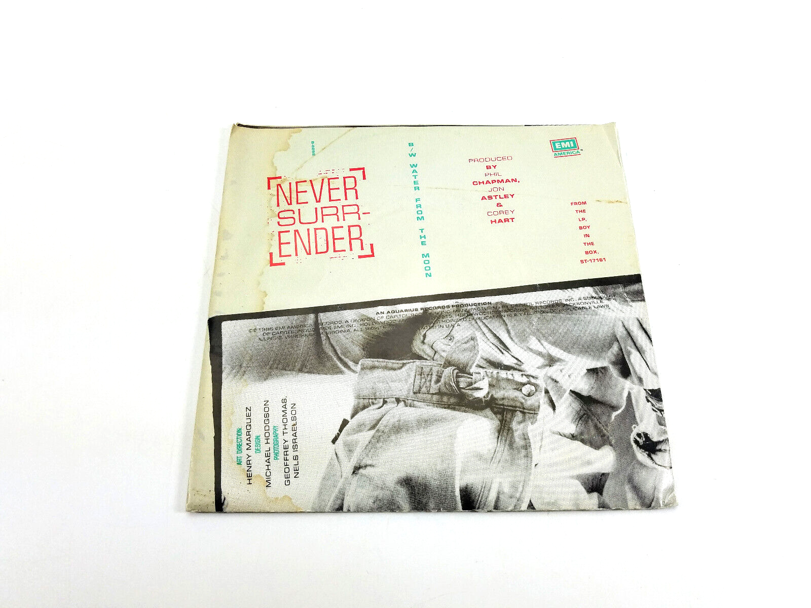 Corey Hart – Never Surrender  B-8268  7", Single FOLD OUT POSTER SLEEVE
